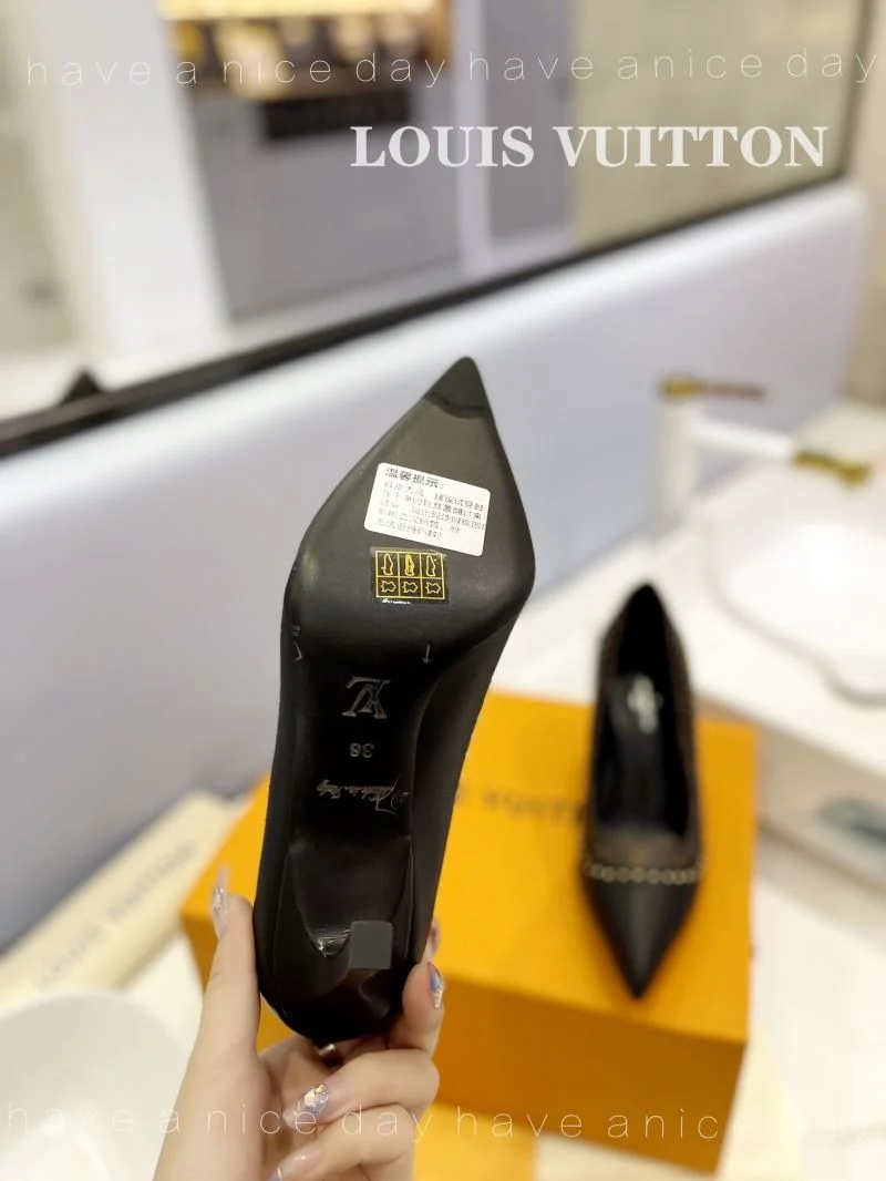 SunProtective Louis Vuitton Heeled Shoes 31965