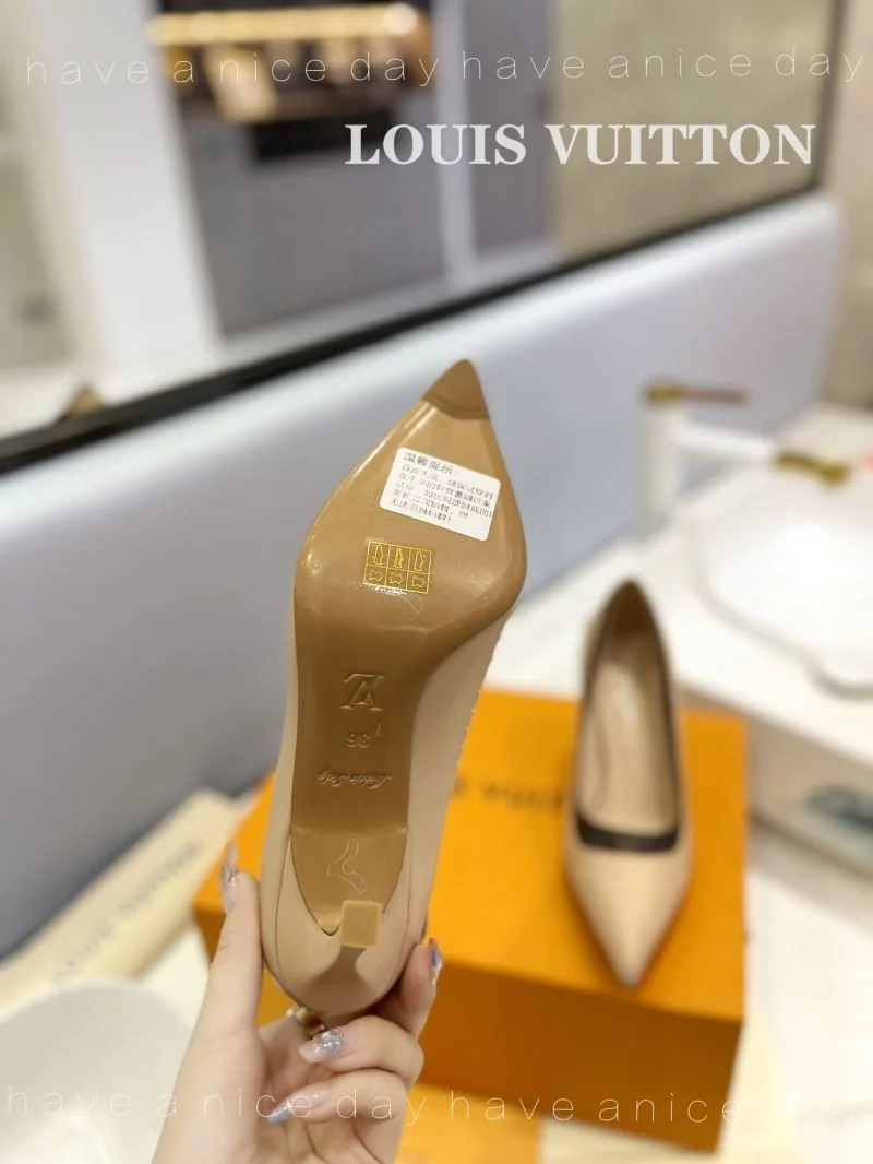 Louis Vuitton Heeled Shoes Breathable 31964