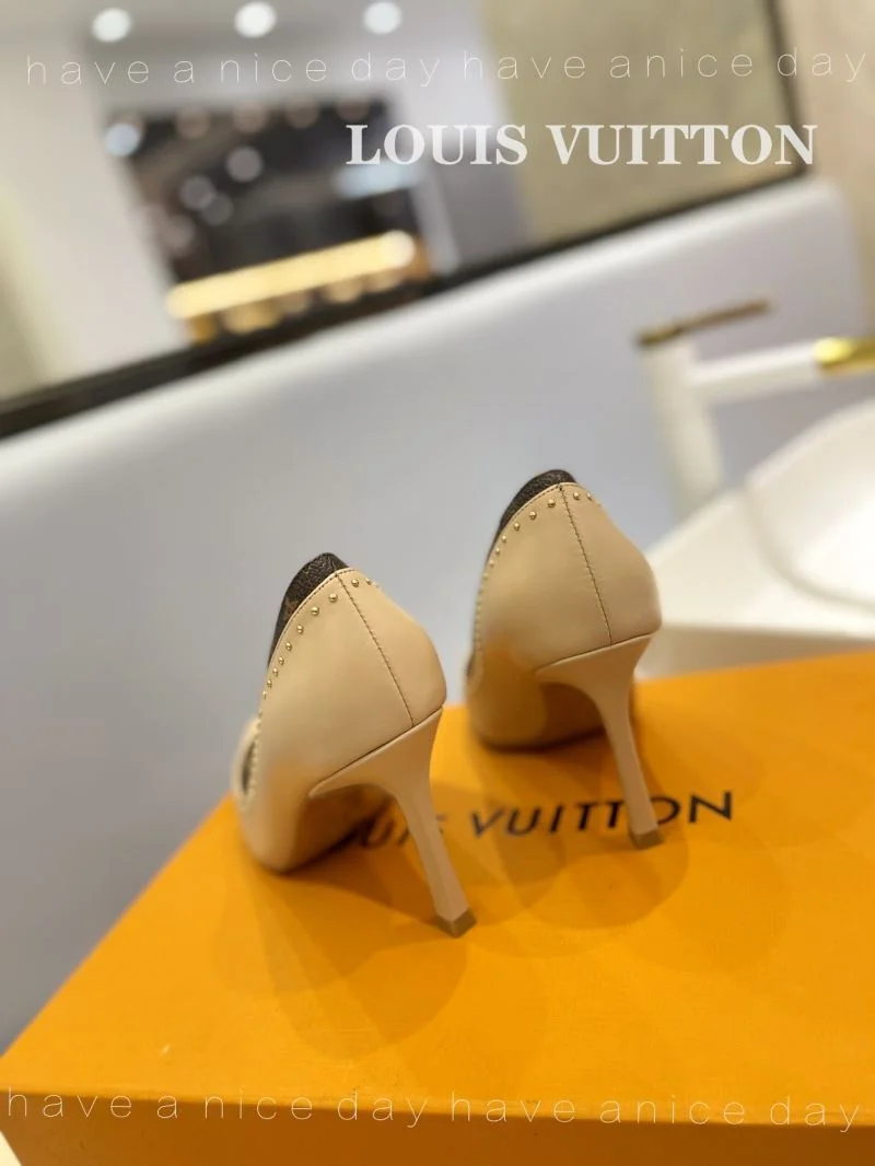 Louis Vuitton Heeled Shoes Breathable 31964