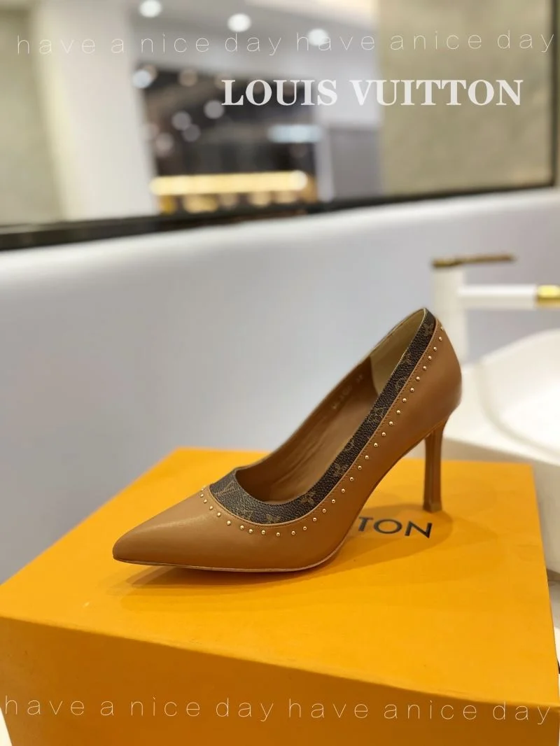 Vibrant Louis Vuitton Heeled Shoes 31953