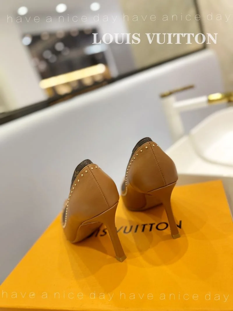 Vibrant Louis Vuitton Heeled Shoes 31953