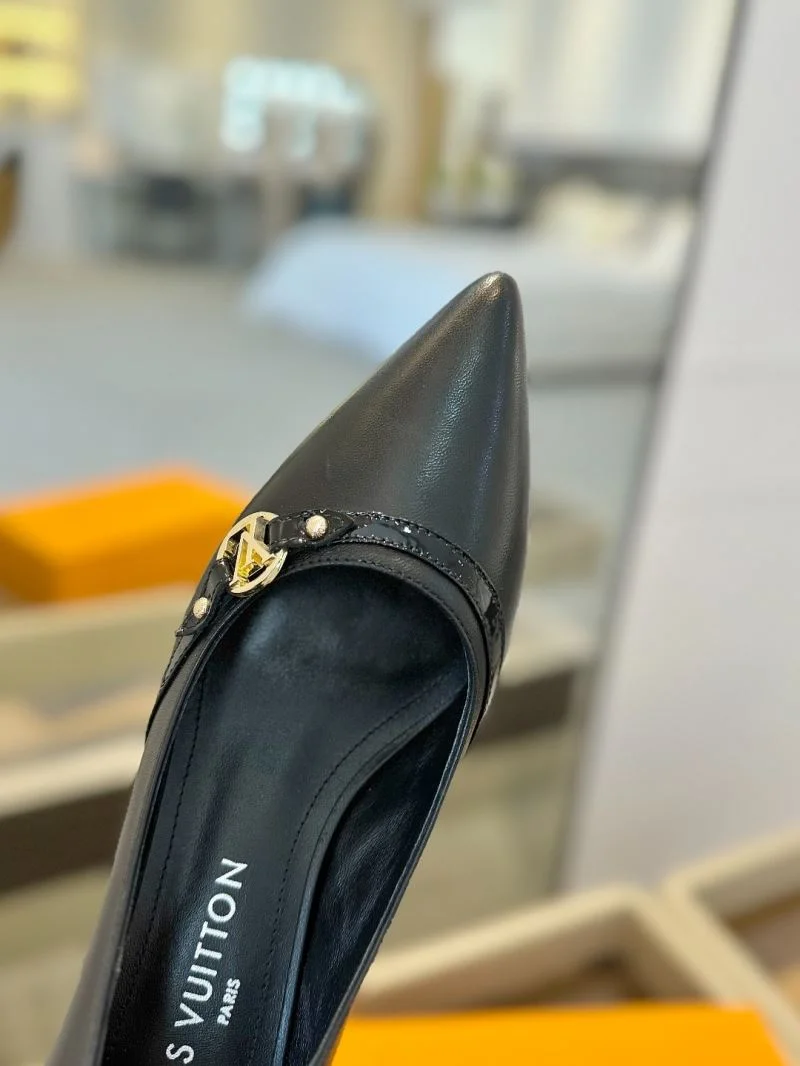 Louis Vuitton Heeled Shoes AllSeason 31951