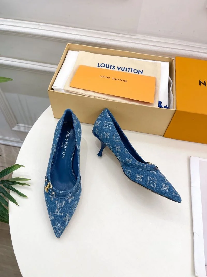 Louis Vuitton Heeled Shoes MoistureWicking 31266