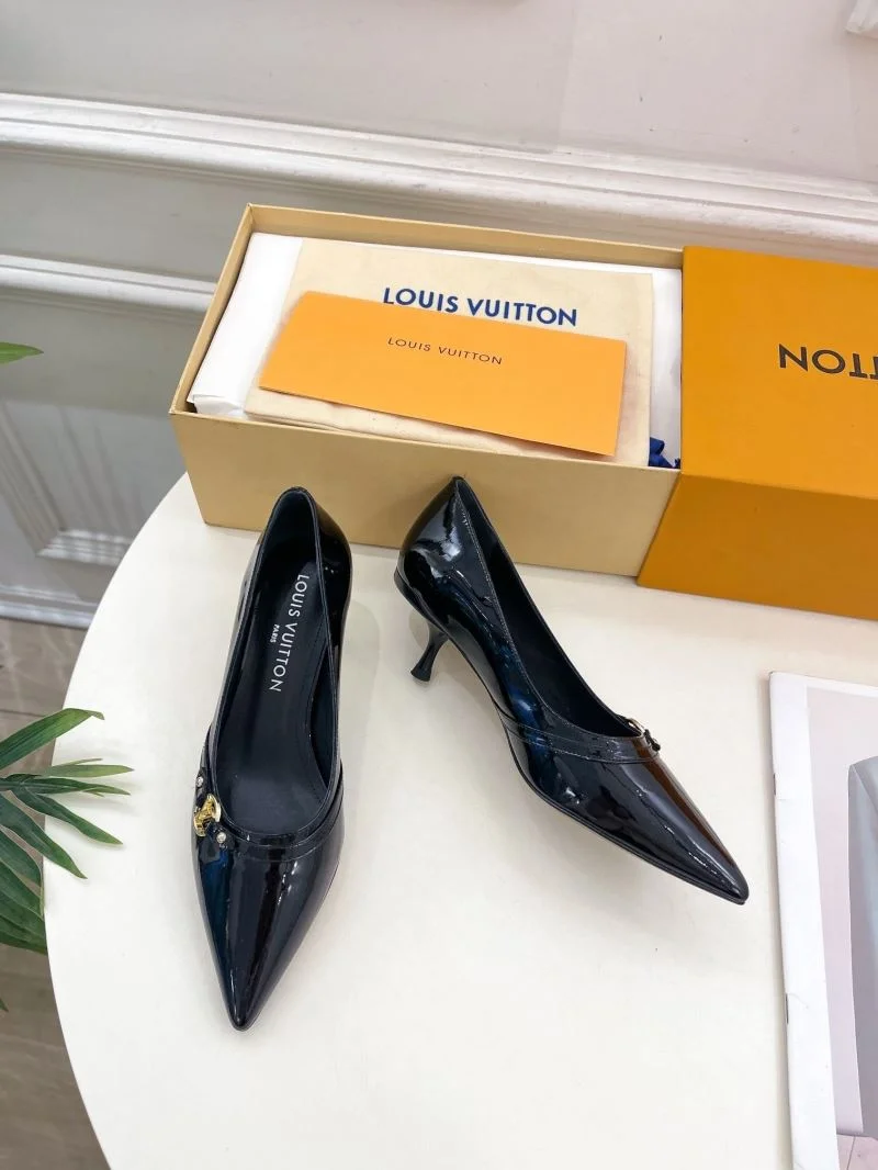 EasyMatch Louis Vuitton Heeled Shoes 31269
