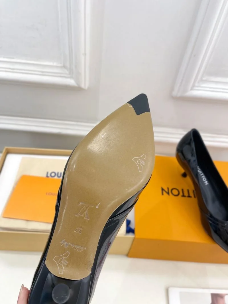 EasyMatch Louis Vuitton Heeled Shoes 31269