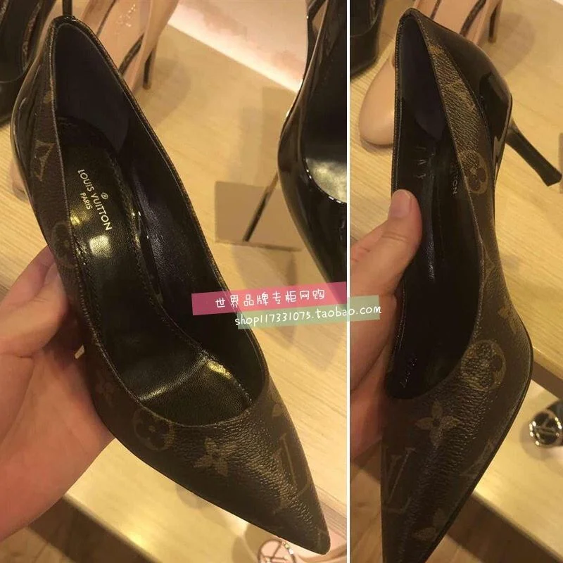 Louis Vuitton Heeled Shoes Timeless 31262