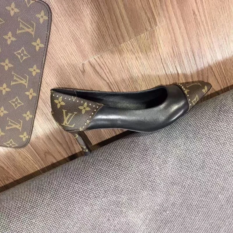 Unique Louis Vuitton Heeled Shoes 31240