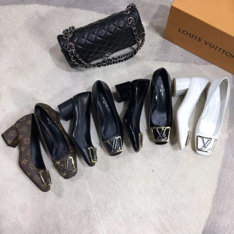 ComfortFit Louis Vuitton Heeled Shoes 31259