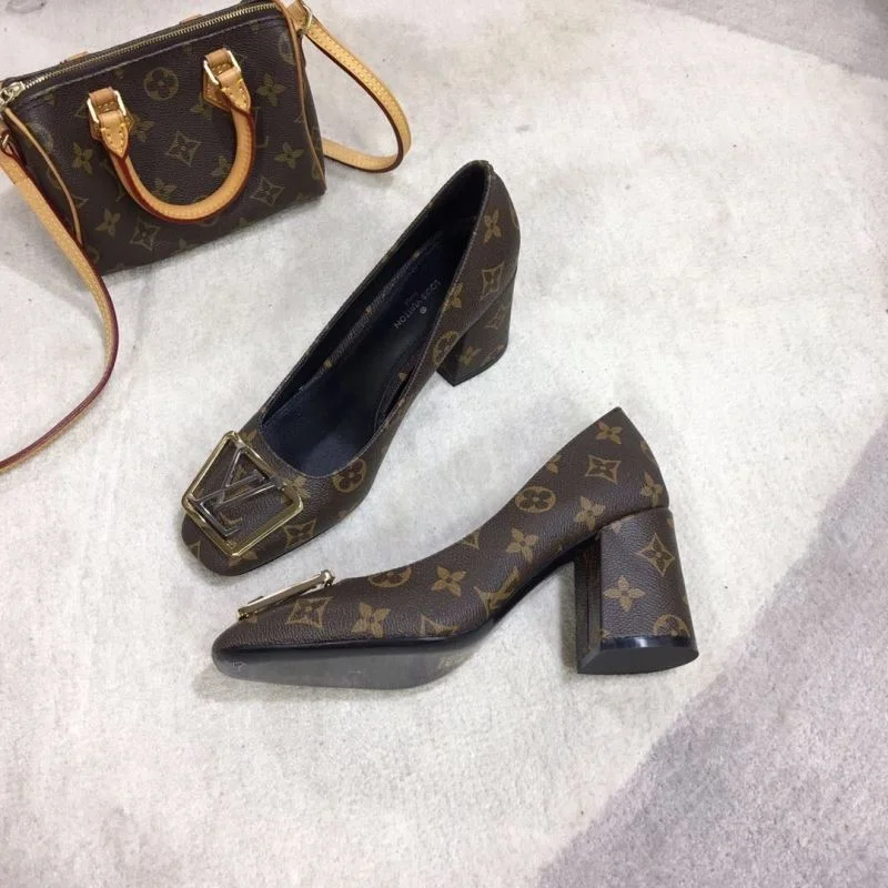 Louis Vuitton Heeled Shoes Stretchable 31251