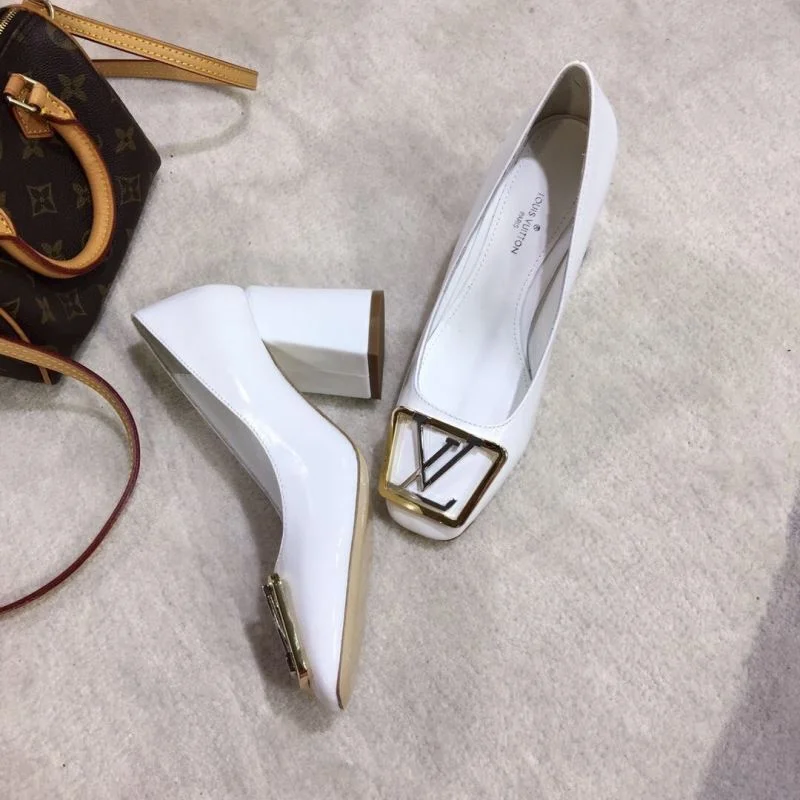 Comfortable Louis Vuitton Heeled Shoes 31244
