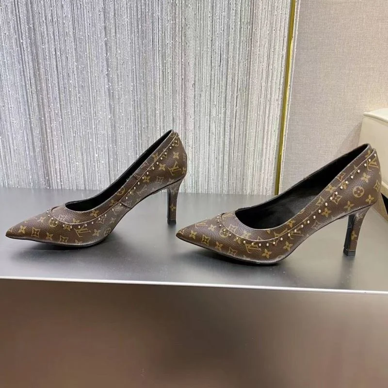 Flexible Louis Vuitton Heeled Shoes 31257