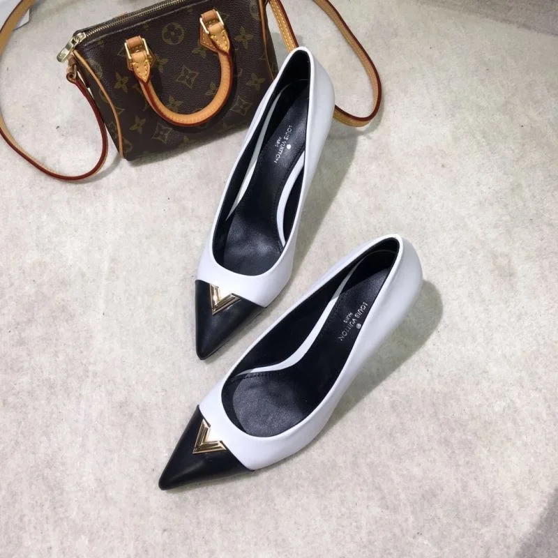 Attractive Louis Vuitton Heeled Shoes 31236