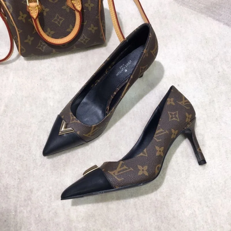 FreshLook Louis Vuitton Heeled Shoes 31241