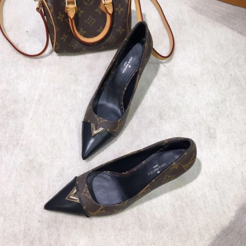 FreshLook Louis Vuitton Heeled Shoes 31241