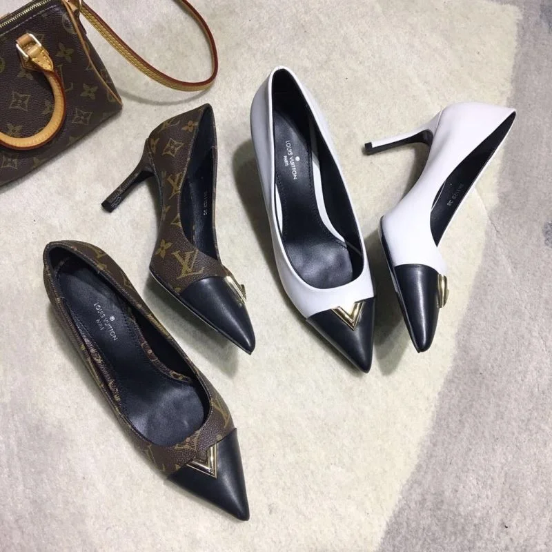 FreshLook Louis Vuitton Heeled Shoes 31241