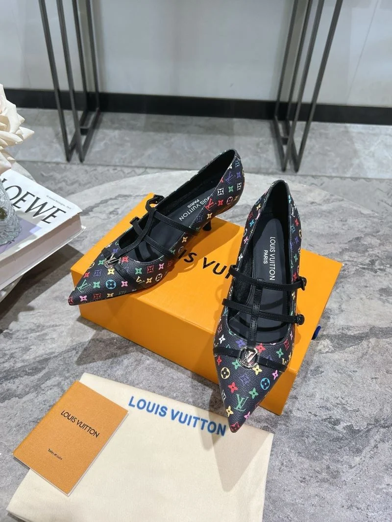 Unique Louis Vuitton Heeled Shoes 31247