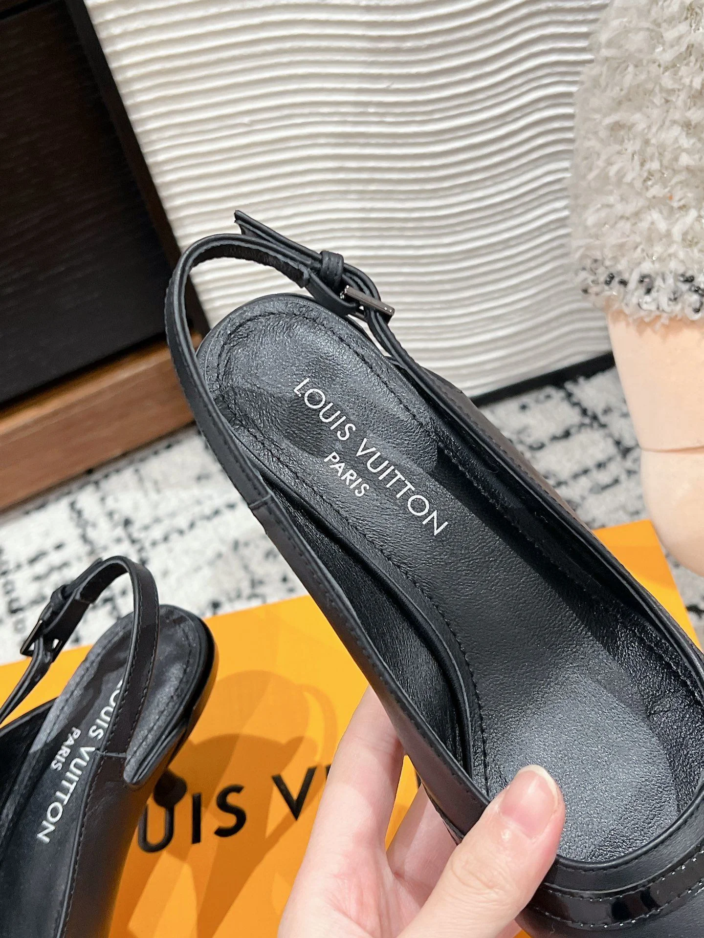 Louis Vuitton Heeled Shoes Modern 31232