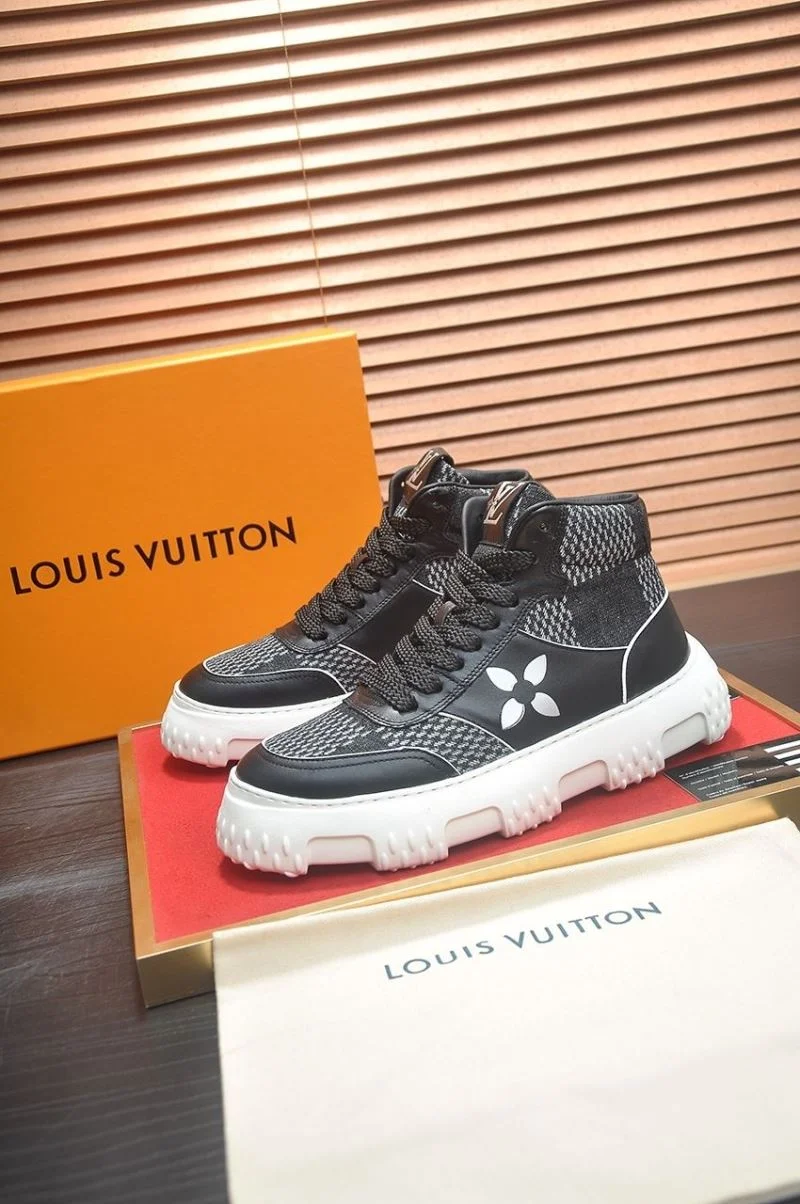 Louis Vuitton High Shoes Snug 32955