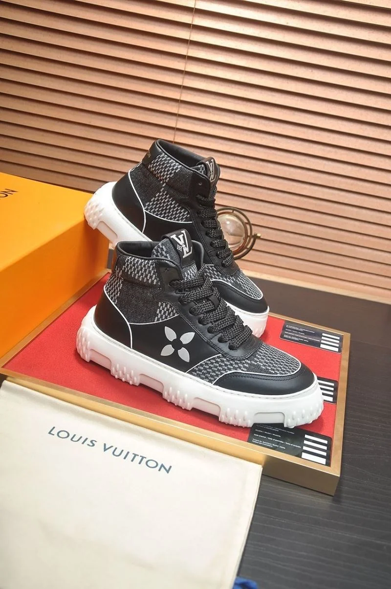 Louis Vuitton High Shoes Snug 32955