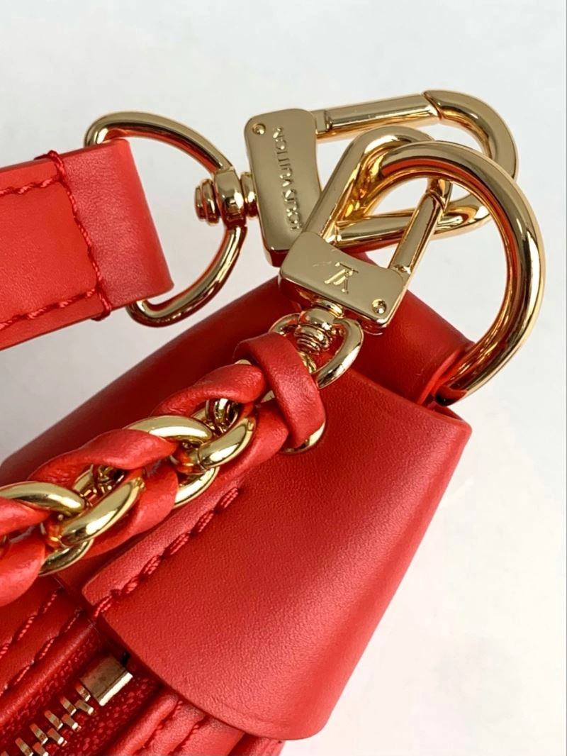 UrbanChic Louis Vuitton Hobo Bags 94397
