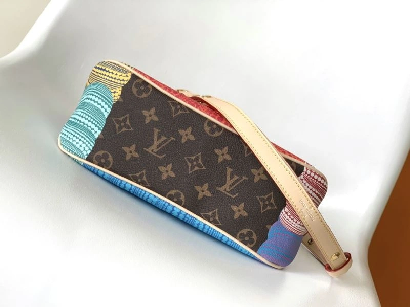 Reliable Louis Vuitton Hobo Bags 94358