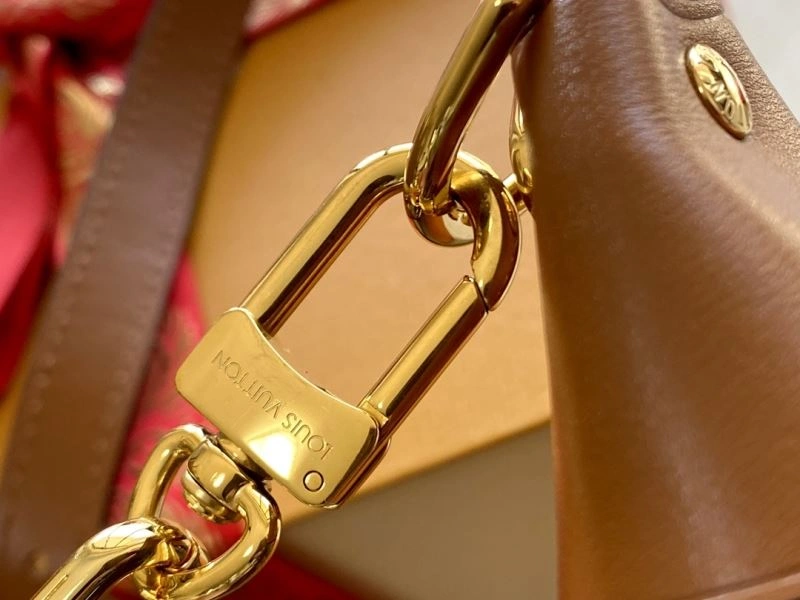 Louis Vuitton Hobo Bags Contemporary 94051