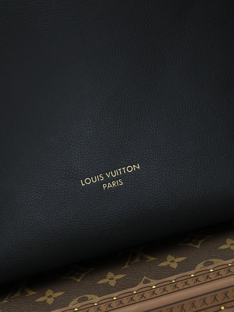 WeatherProof Louis Vuitton Hobo Bags 93855