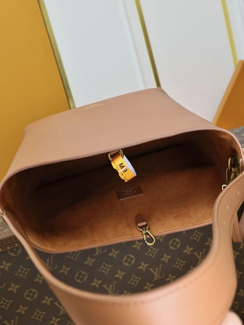 Louis Vuitton Hobo Bags Functional 93878