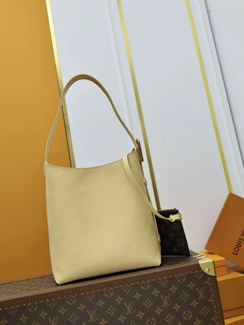 Functional Louis Vuitton Hobo Bags 93800