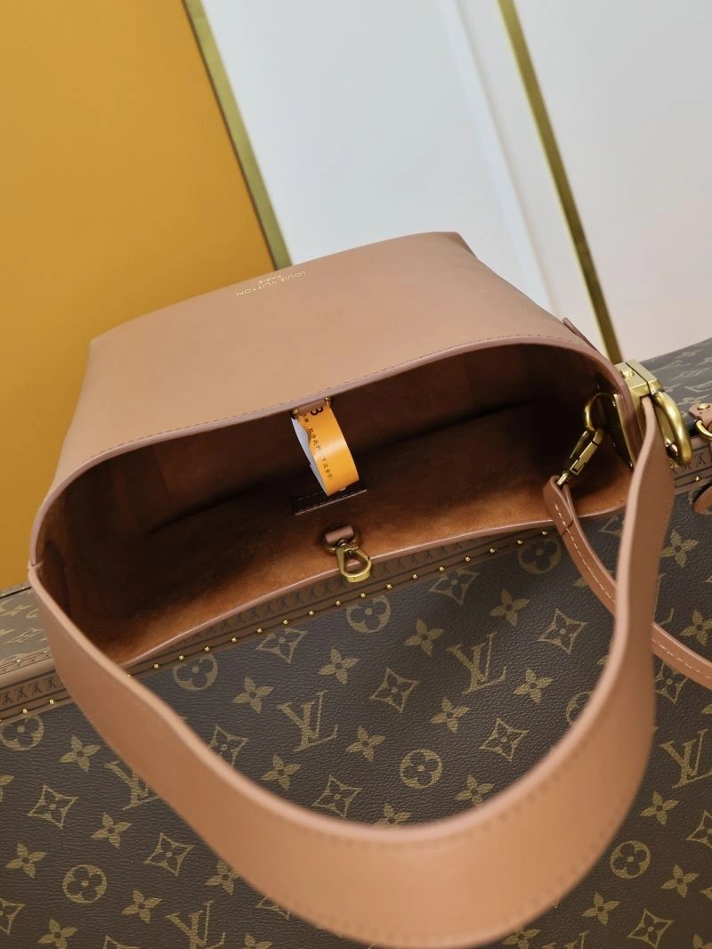 OdorResistant Louis Vuitton Hobo Bags 93859