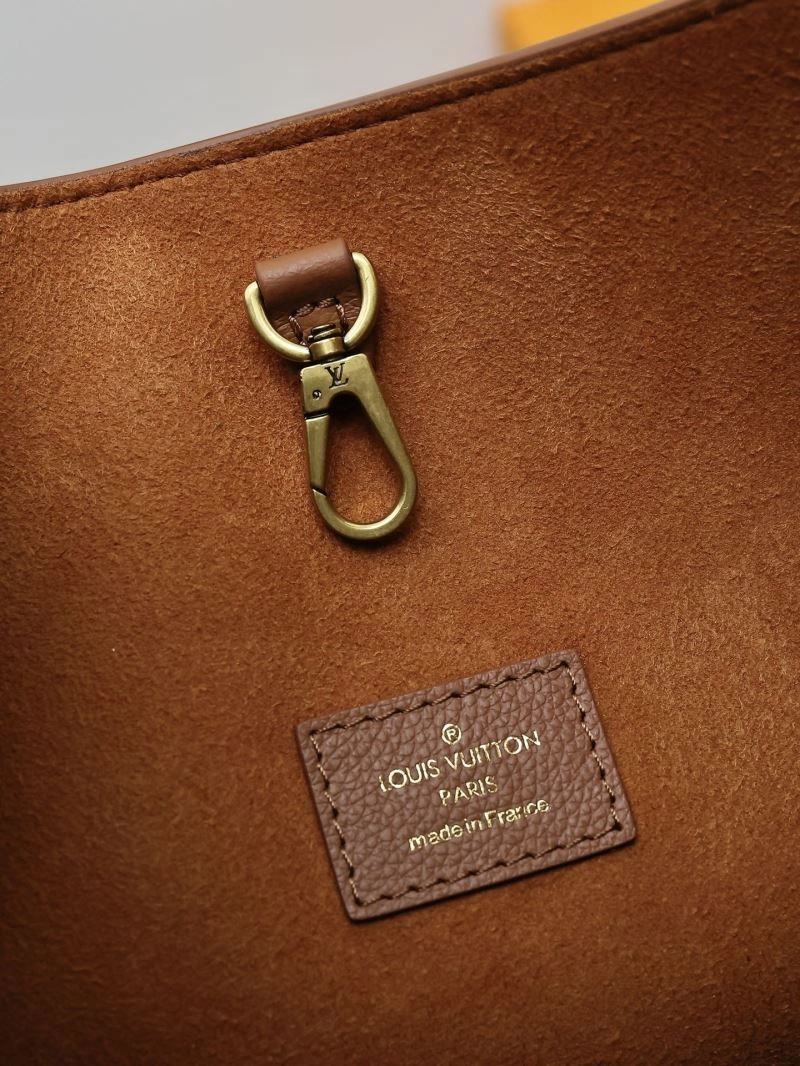 OdorResistant Louis Vuitton Hobo Bags 93859