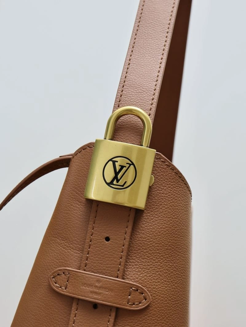 OdorResistant Louis Vuitton Hobo Bags 93859