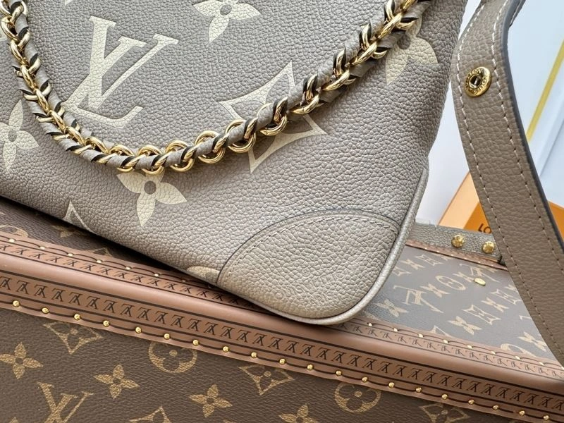 Louis Vuitton Hobo Bags SmartChoice 93797
