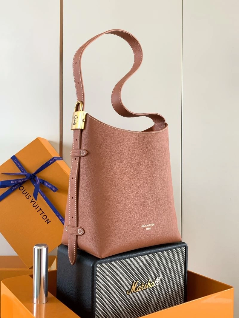 Seasonal Louis Vuitton Hobo Bags 93786