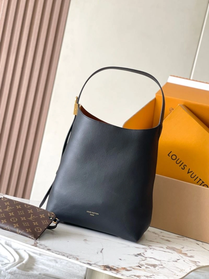 Compact Louis Vuitton Hobo Bags 93642