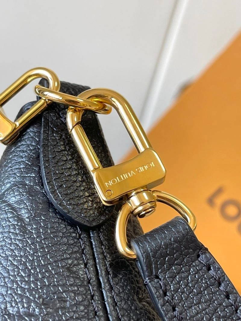Louis Vuitton Hobo Bags Fashionable 93602