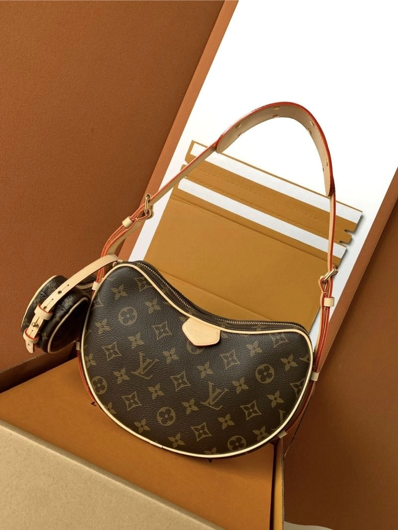 Premium Louis Vuitton Hobo Bags 93671