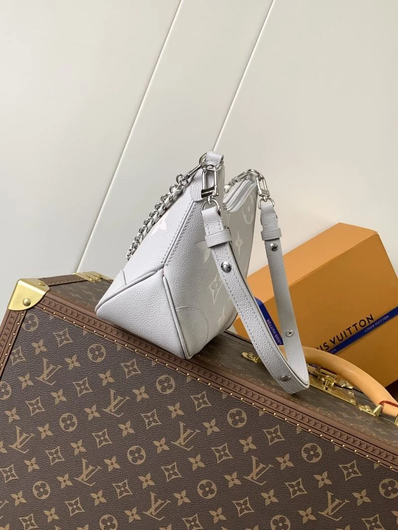 StreetReady Louis Vuitton Hobo Bags 42869