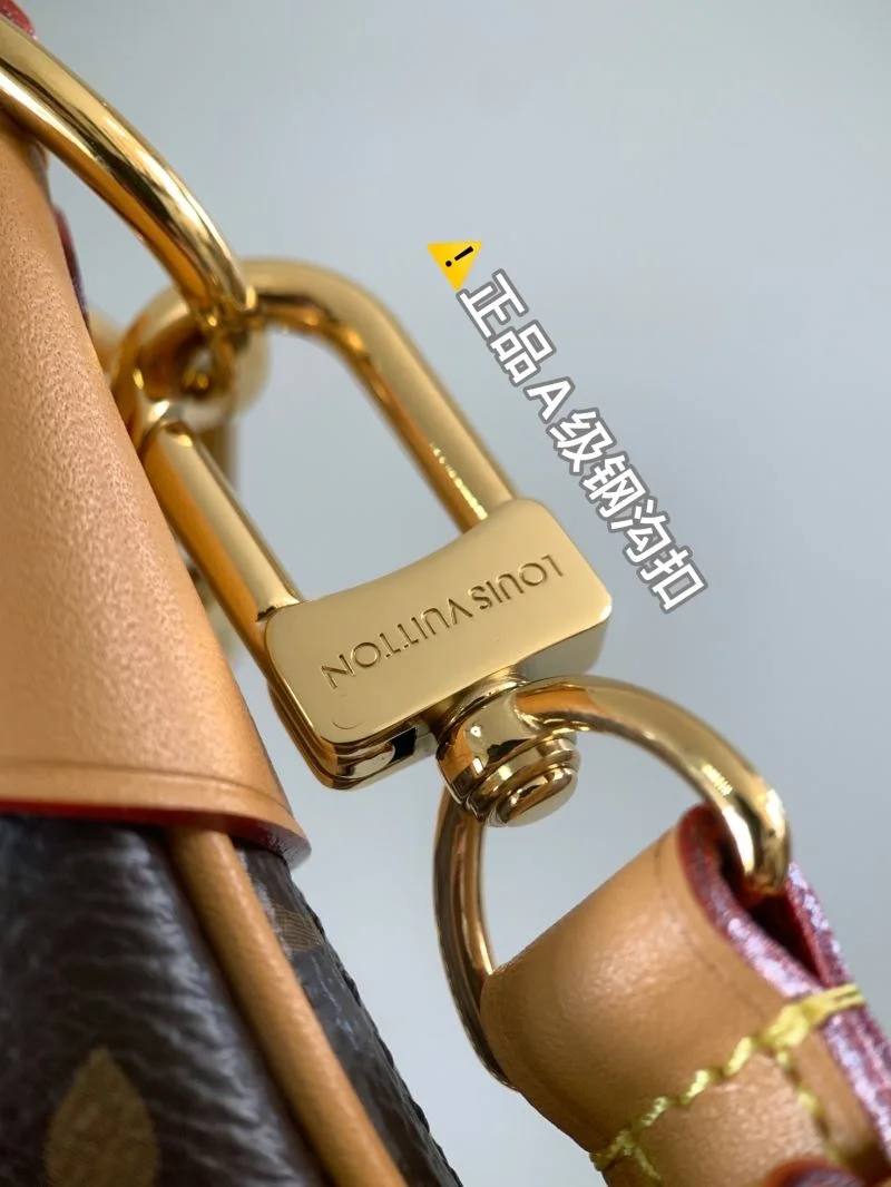 Unique Louis Vuitton Hobo Bags 42885