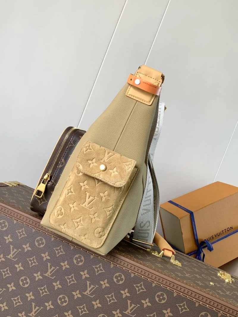 Trendy Louis Vuitton Hobo Bags 42868