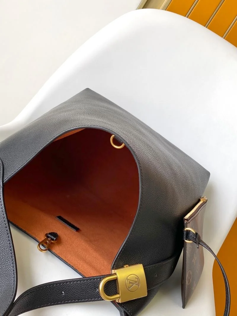 Louis Vuitton Hobo Bags SportInspired 42865