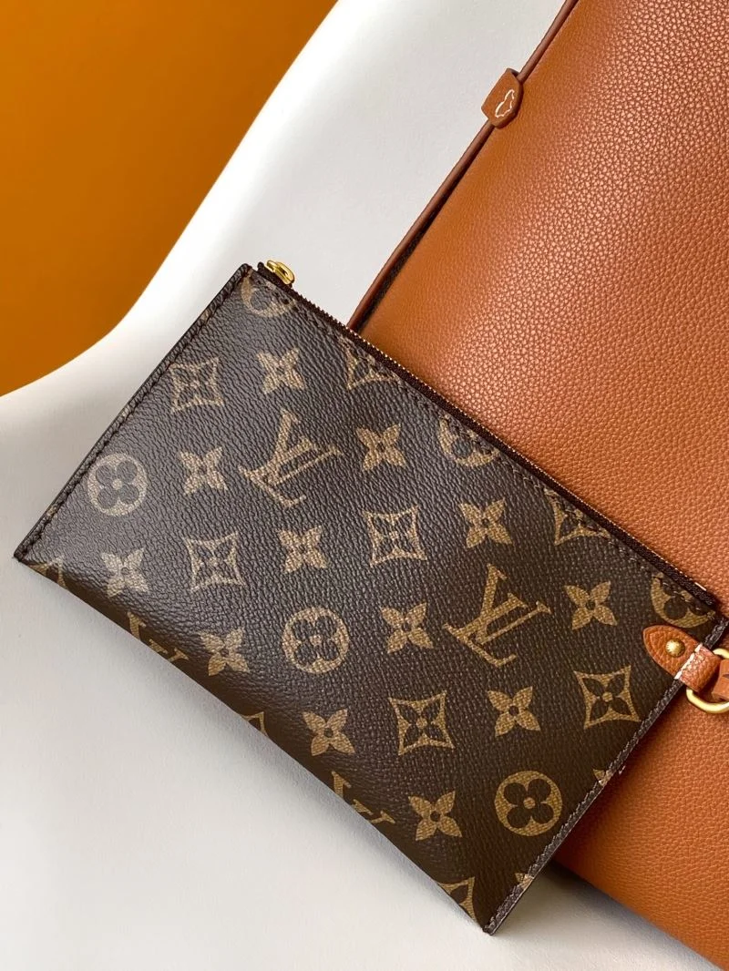 Louis Vuitton Hobo Bags Breathable 42902