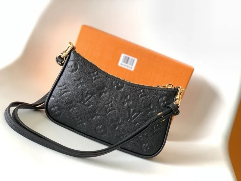 Lightweight Louis Vuitton Hobo Bags 42872