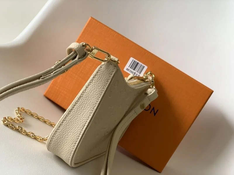 Unique Louis Vuitton Hobo Bags 42875