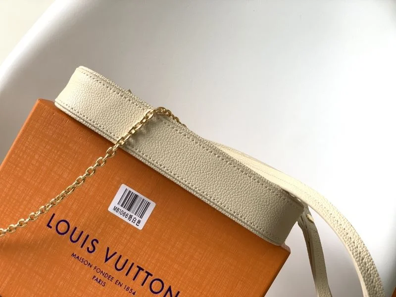 Unique Louis Vuitton Hobo Bags 42875