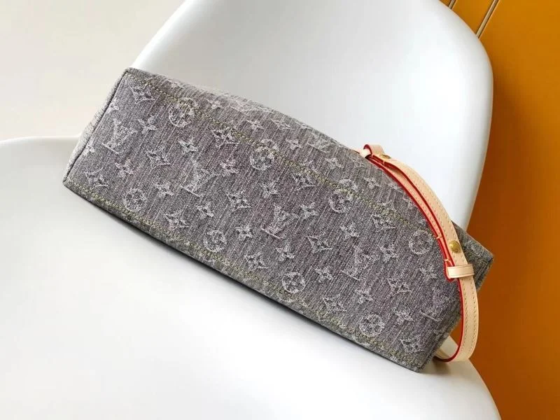 FlexibleFit Louis Vuitton Hobo Bags 42938