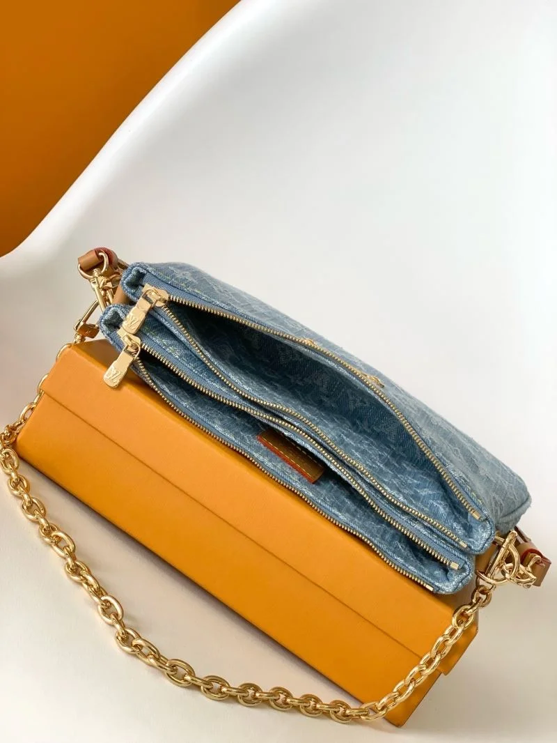 Louis Vuitton Hobo Bags Bright 42862