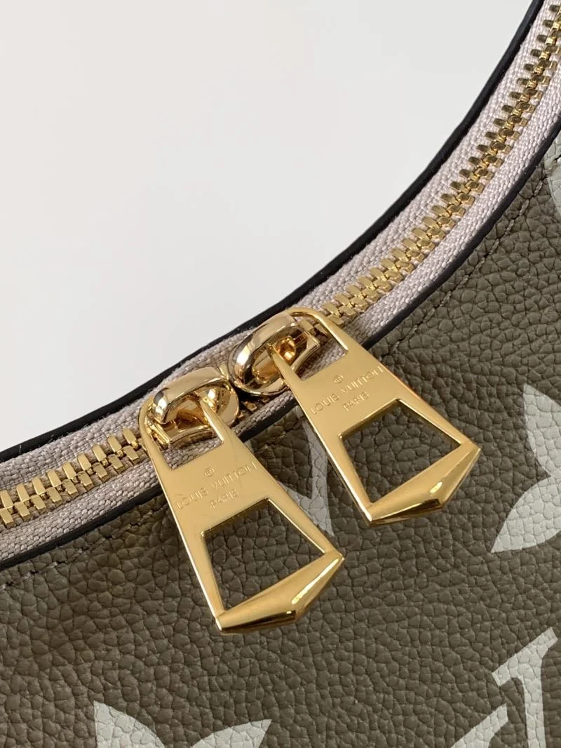 Louis Vuitton Hobo Bags ModernLook 41976