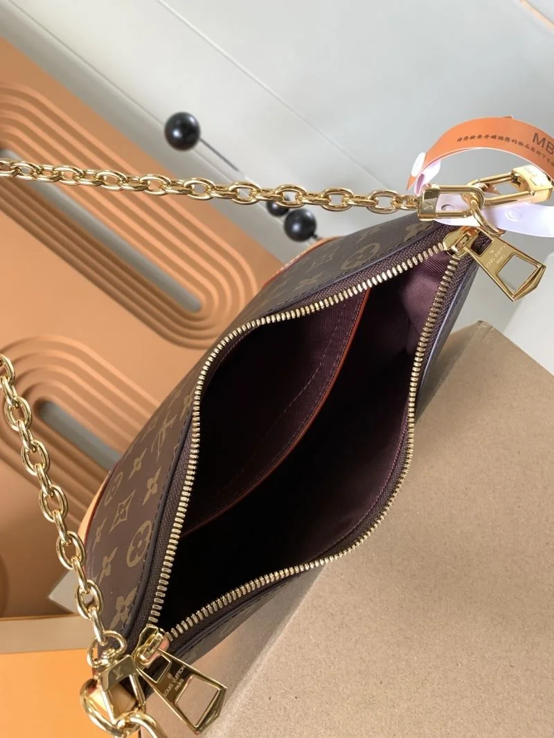 UrbanChic Louis Vuitton Hobo Bags 42021