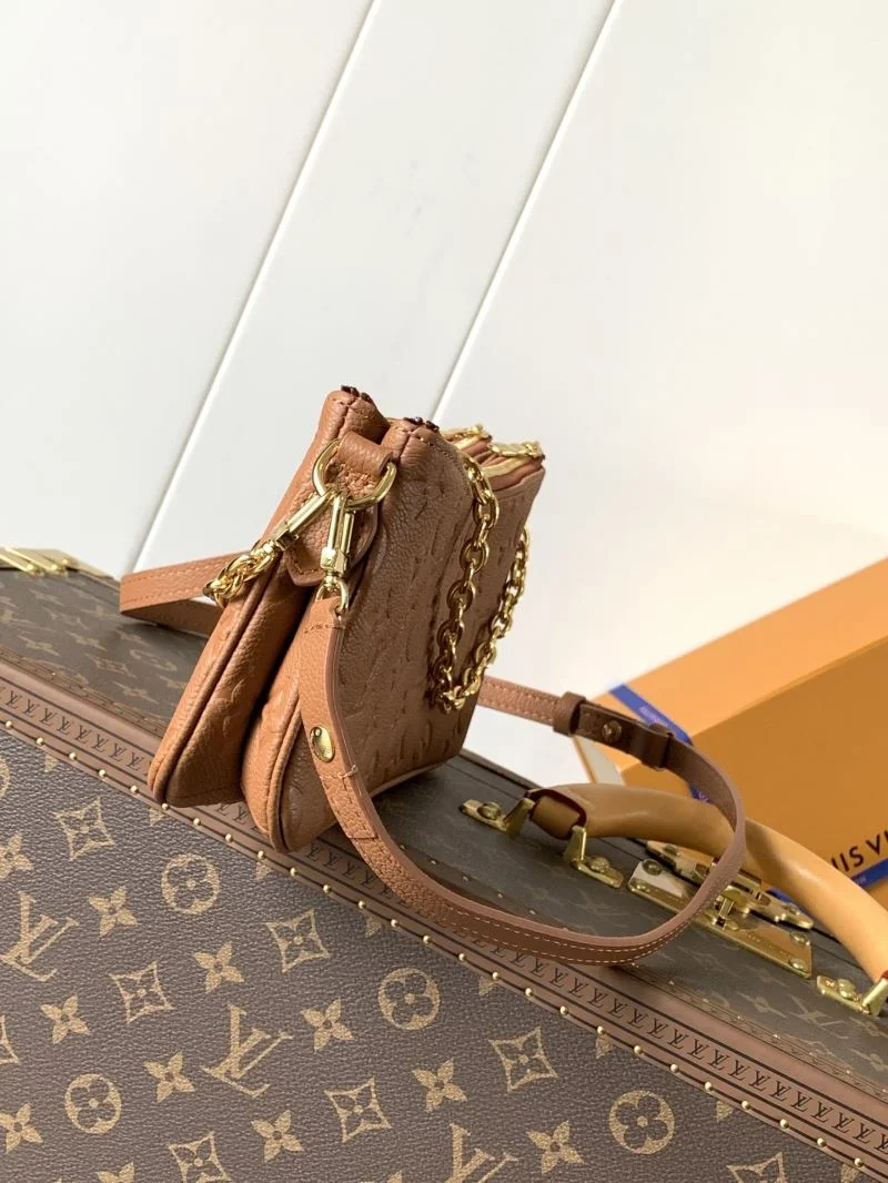 WellDesigned Louis Vuitton Hobo Bags 41969